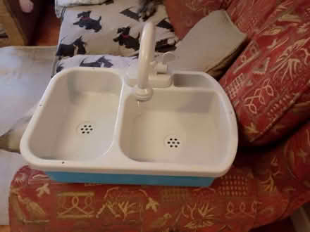 Photo of free Child's toy oven & sink (Mousehold NR3) #2