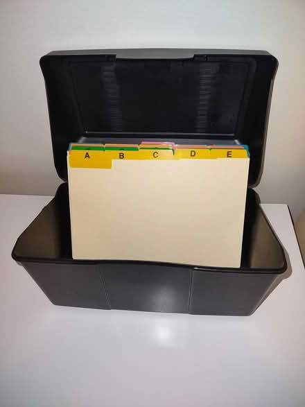 Photo of free 5 x 8 inches recipe/ file box (Sunrise- Welleby) #1