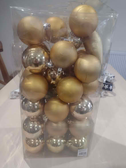 Photo of free Assorted Christmas decorations (Llanishen CF14) #3