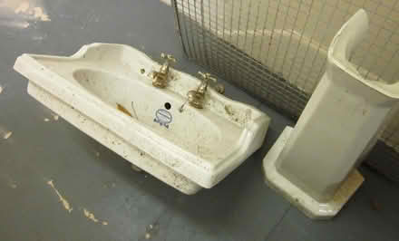 Photo of free vintage pedestal sink (Buttershaw HX3) #4