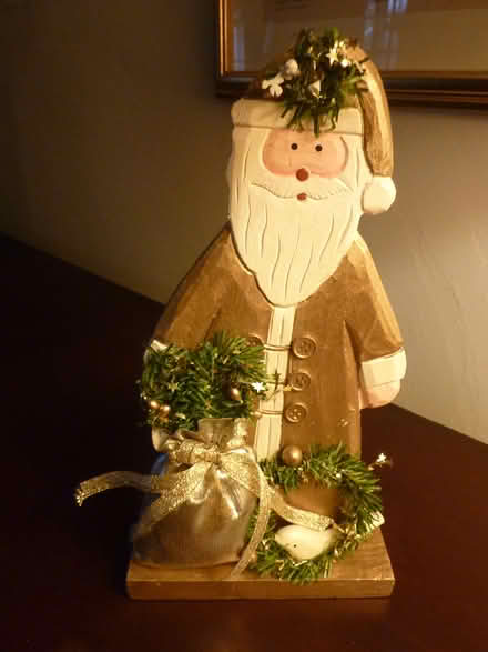 Photo of free Santa Claus decoration (North Plainfield) #1