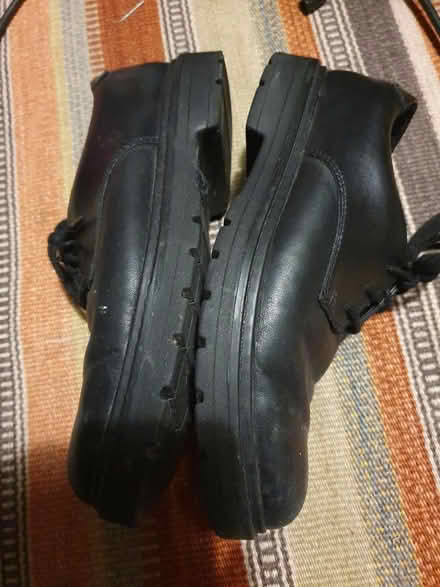 Photo of free Clarks school shoes (BS16) #2