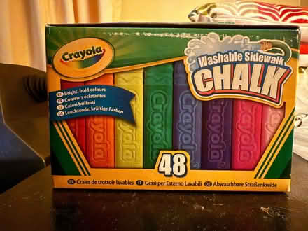 Photo of free Crayola Washable Sidewalk Chalk (TN24) #1