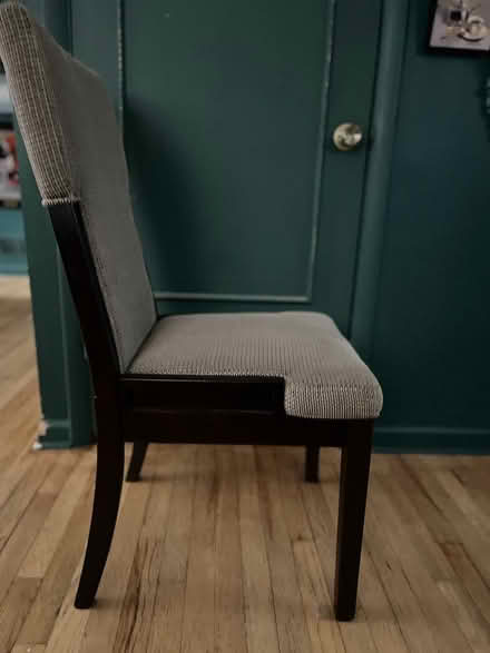 Photo of free 6 gently used dining chairs (West Chester, close to QVC) #2