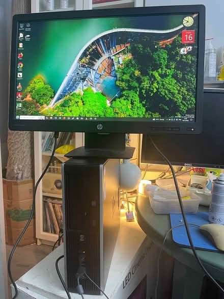 Photo of free Win10PC for charity (ealing W5) #1