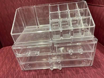 Photo of free Makeup, jewelry organizer (Kings Contrivance, Columbia) #1