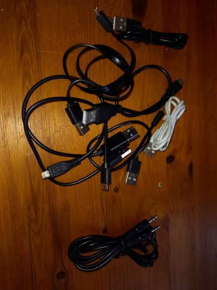 Photo of free Cables (Mottingham) #1