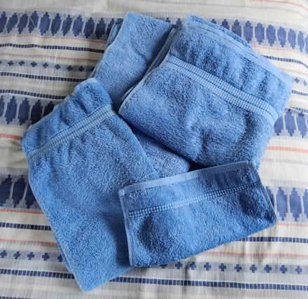 Photo of free Towel Set in Blue (Frenchay BS16) #2