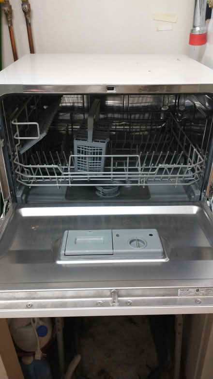 Photo of free Countertop dishwasher (Elkins Park / Jenkintown) #4