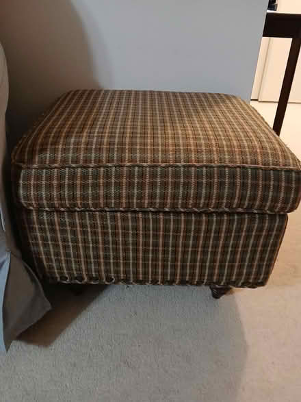 Photo of free Two ottomans (Meadowvale and 401 area) #1