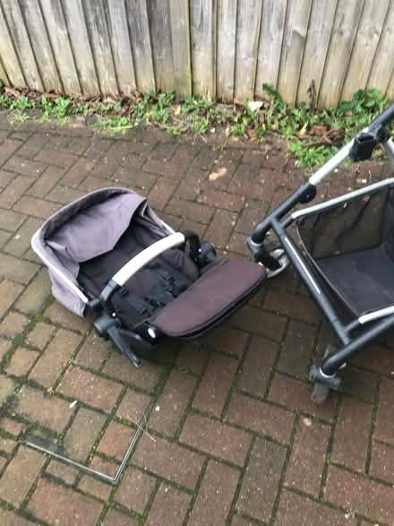 Photo of free Silver Cross Push Chair (Broxtowe NG8) #3