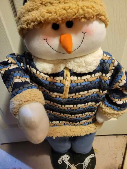 Photo of free 2 foot tall Snowman (Arlington) #1