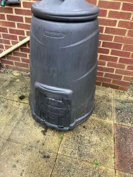 Photo of free Compost bin (Tilehurst RG31) #2