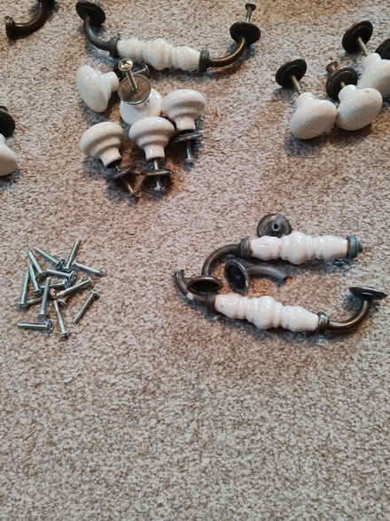 Photo of free Knobs and Handles (Abbey Lane Area LE4) #4