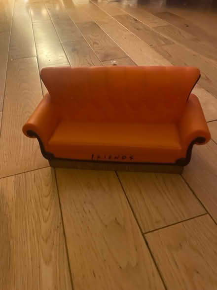 Photo of free Piggie bank friends chair (Dennistoun G31) #1