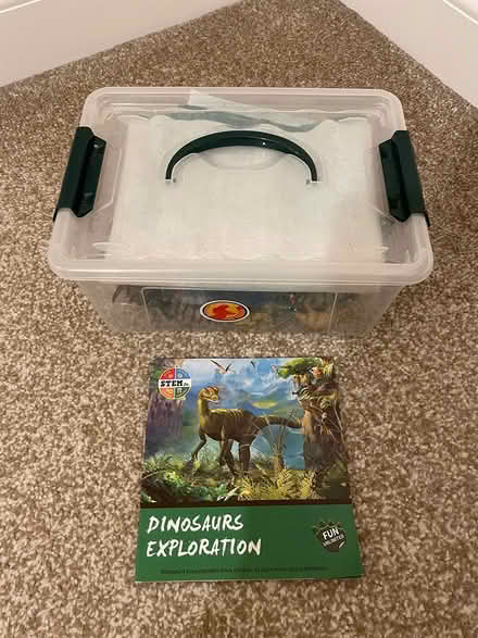 Photo of free Dinosaur play set (Appleton) #1