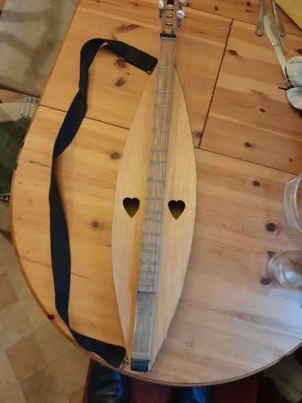 Photo of free Appalachian dulcimer (City Centre NR1) #1