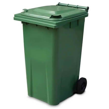 Photo of free Large green wheelie bin (Carbis Bay TR26) #1