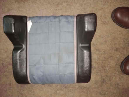 Photo of free Car booster seat (Reddish SK5) #2