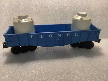 Photo of free 4 Lionel train cars (Palos Park) #4