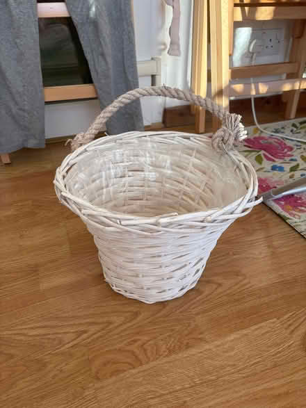 Photo of free basket hamper (LS28) #1