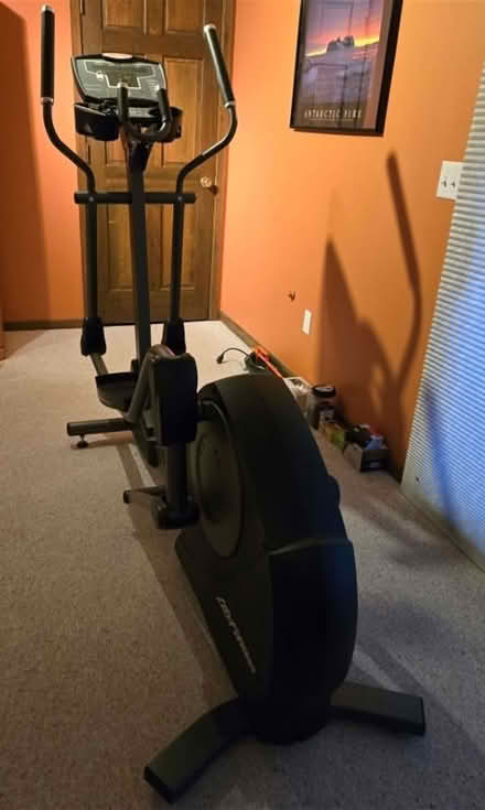 Photo of free Elliptical - New Year Resolution (Plymouth MN) #1