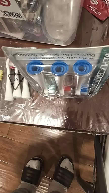 Photo of free Diamond head replacement brushes (Queens village) #3