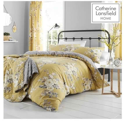 Photo of free Double Duvet Set (ME9) #2