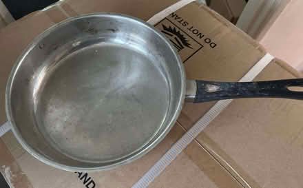 Photo of free Cooking pan and non-stick Salter wok (Bracknell Forest RG12) #1