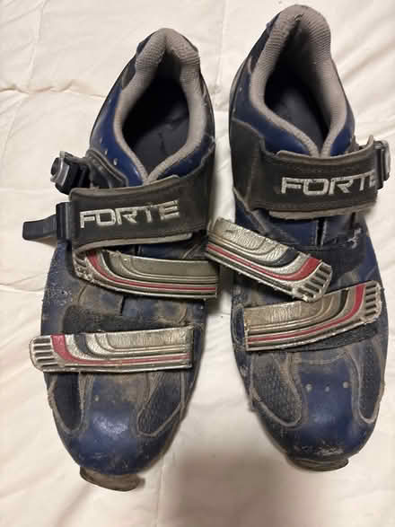 Photo of free Forte SPD cycling shoes -EU 44 (Mitty High area) #1