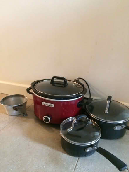 Photo of free crockpot slow cooker and some saucepans (New Marston OX3) #1