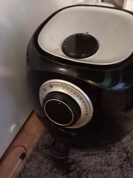 Photo of free Air fryer (Maidenhead SL6) #1