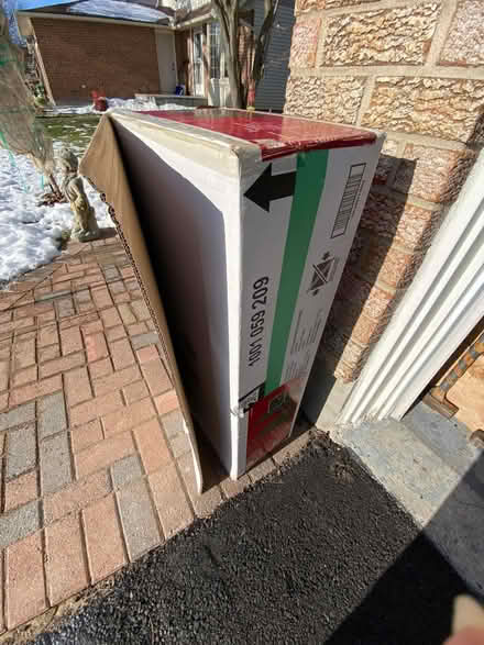 Photo of free Empty Xmas tree box (Orléans) #1