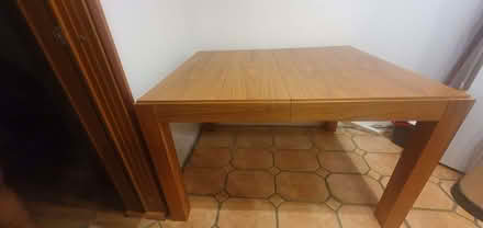 Photo of free Extendable dining table (North Road N7) #4