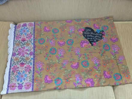 Photo of free Decorative Pillowcase (Broadview) #1