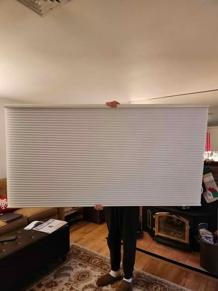 Photo of free Levelor blind (Lake City Way) #1