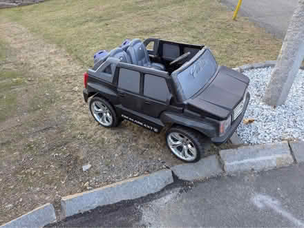 Photo of free Kids ride on Cadillac Escalade (Woburn) #1