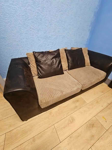 Photo of free 3+2 sofa (Birchfield B20) #3