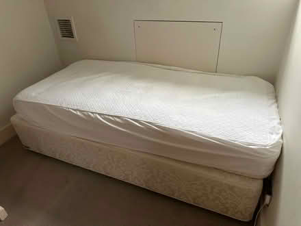 Photo of free Single bed base and mattress (Golders Green NW11) #3