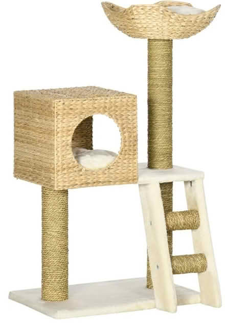 Photo of free New Cat tree v. little use (Earl's Court) #2