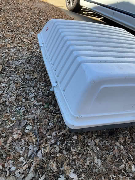 Photo of free 4x3 plastic cargo box (Walnut Hills) #4