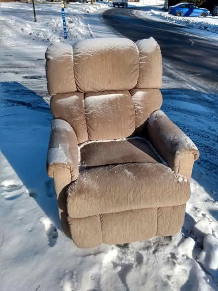 Photo of free Chair curb alert (1124 Castle Hill Cr.) #1