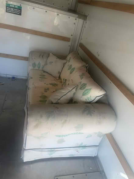 Photo of free loveseat! sebring,fl (UHaul4541 Tanglewood DrSebring) #1