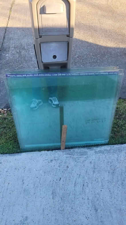 Photo of free tempered glass 15 total (Crosby texas) #2