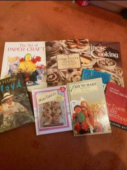 Photo of free Various books (Hednesford WS12) #1