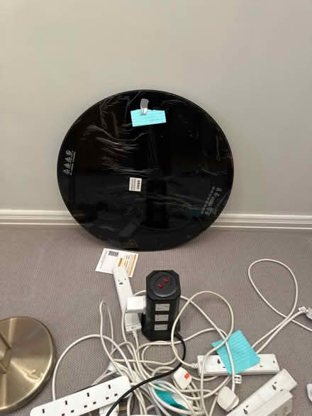 Photo of free lamp, warming plate electronics (NW8 st johns wood) #3