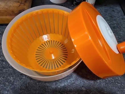 Photo of free salad spinner (SE highland park) #1