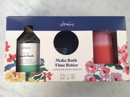 Photo of free Bath set (Ryde PO33) #1