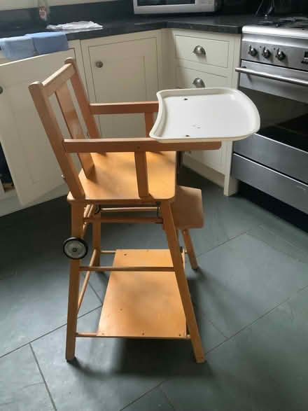 Photo of free High chair (Hartfield TN7) #1