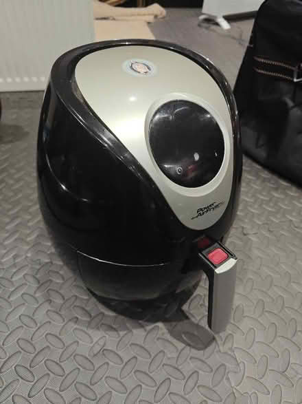 Photo of free Air fryer (Chafford Hundred RM16) #1